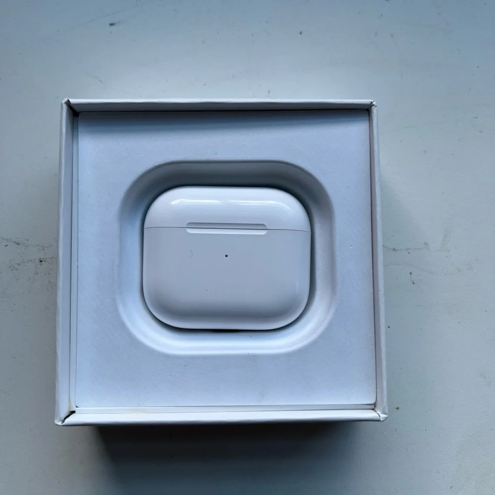Apple Wireless Earbuds with Charging Case